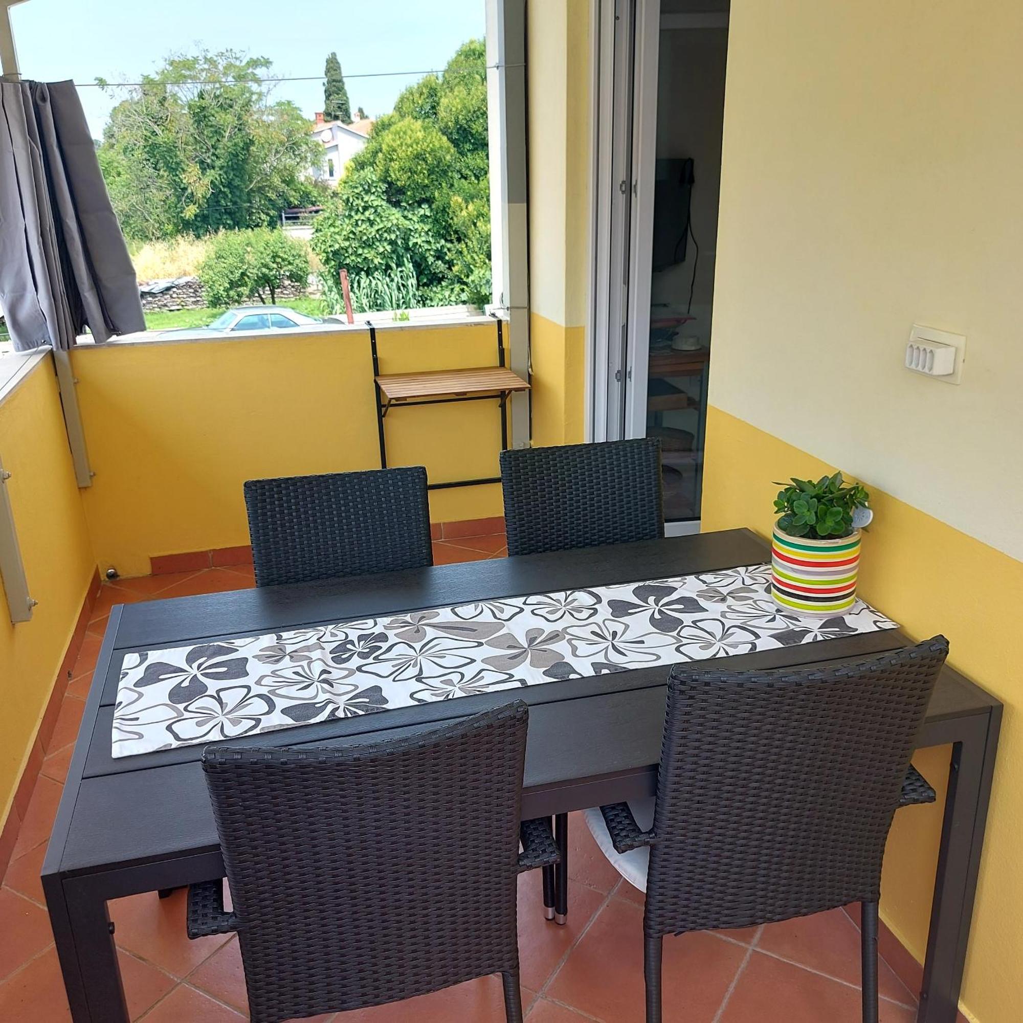 Apartmani Slavulj Fažana Exterior foto